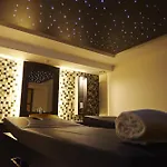 Koru & Private Wellness Hotel