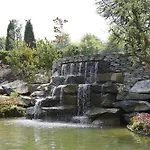 Koru & Private Wellness Отель