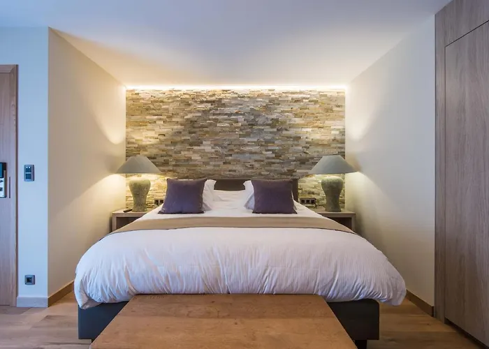 Отель Koru & Private Wellness Autre-Eglise